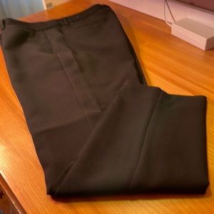 Talbots Hampshire Ankle Pant. Black, like new. Size 14.